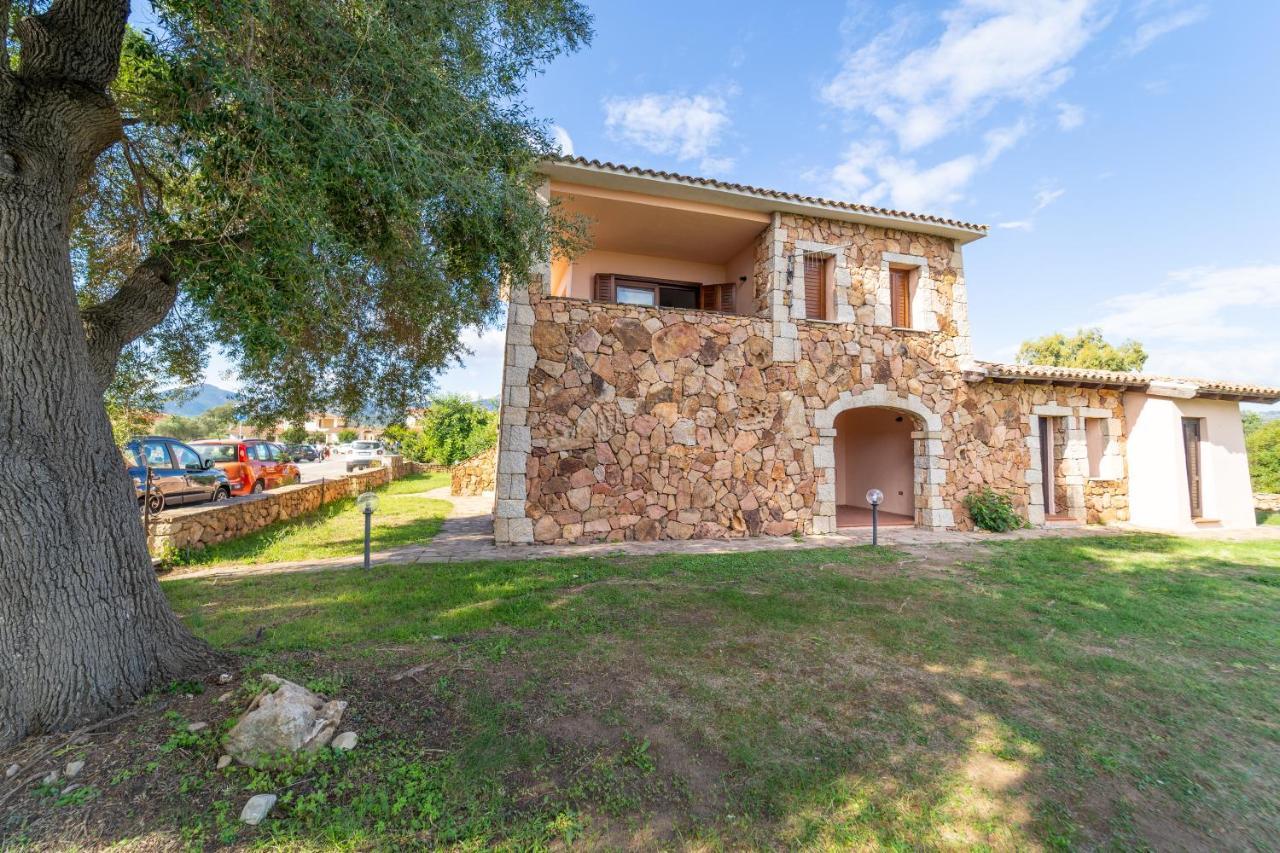 Iss Travel, Pedra Rosa 2 Bedroom Apartments With Private Terrace And Air Conditioning San Teodoro  Eksteriør billede