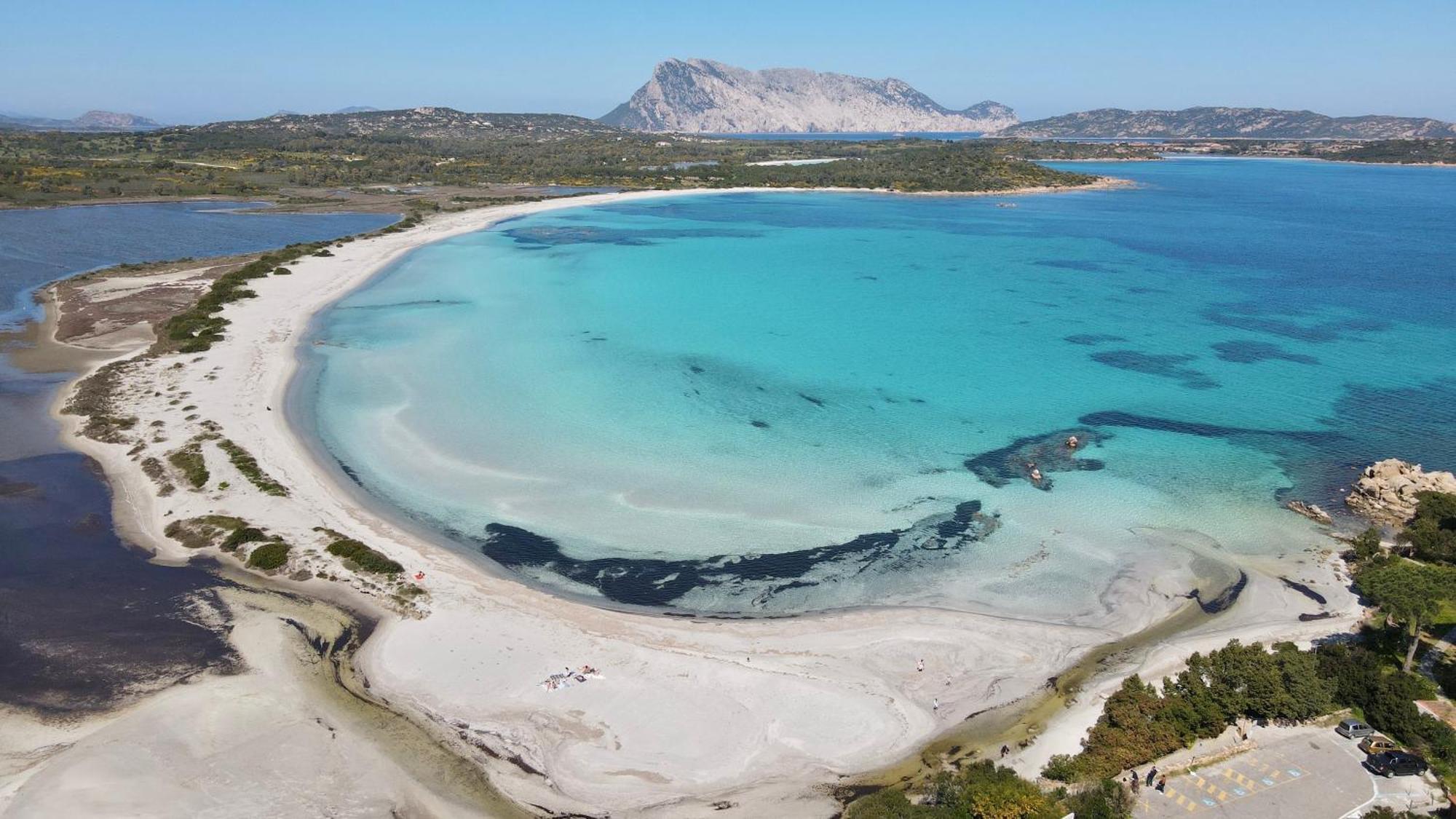 Iss Travel, Pedra Rosa 2 Bedroom Apartments With Private Terrace And Air Conditioning San Teodoro  Eksteriør billede